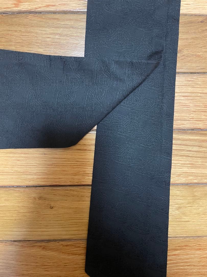 Vivienne Westwood モノグラムブラウス＋タイ付き