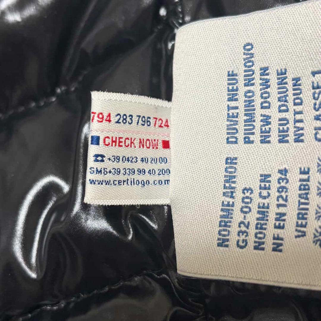 モンクレール BADY　バディ ダウンジャケット　黒　ブラック　光沢 フード　0