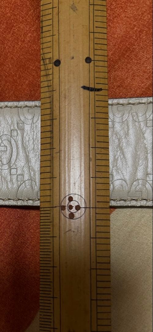 GUCCI 白色 レザー ベルト　34