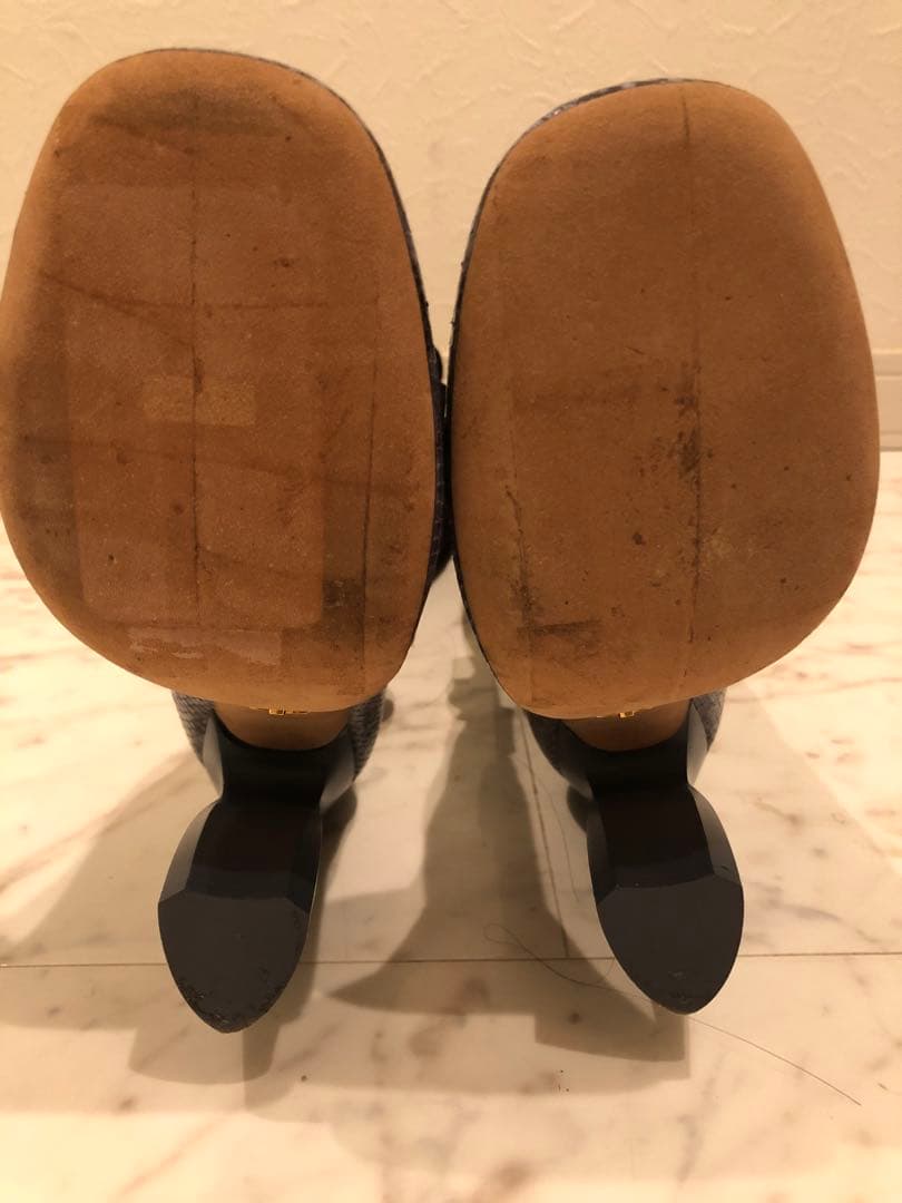 【合馬公式アカウント1 】 PRADA ロングブーツ