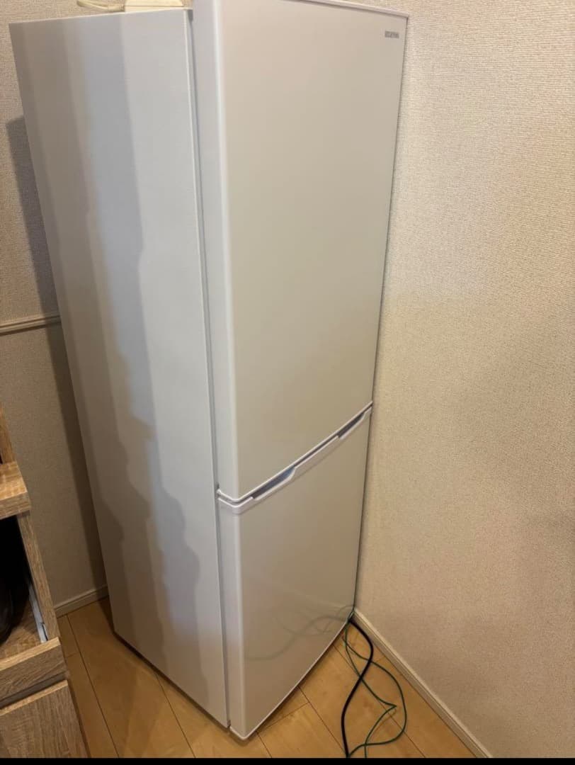 2023年製　アイリスオーヤマ 冷蔵庫 ホワイト162L たのメル便送料無料