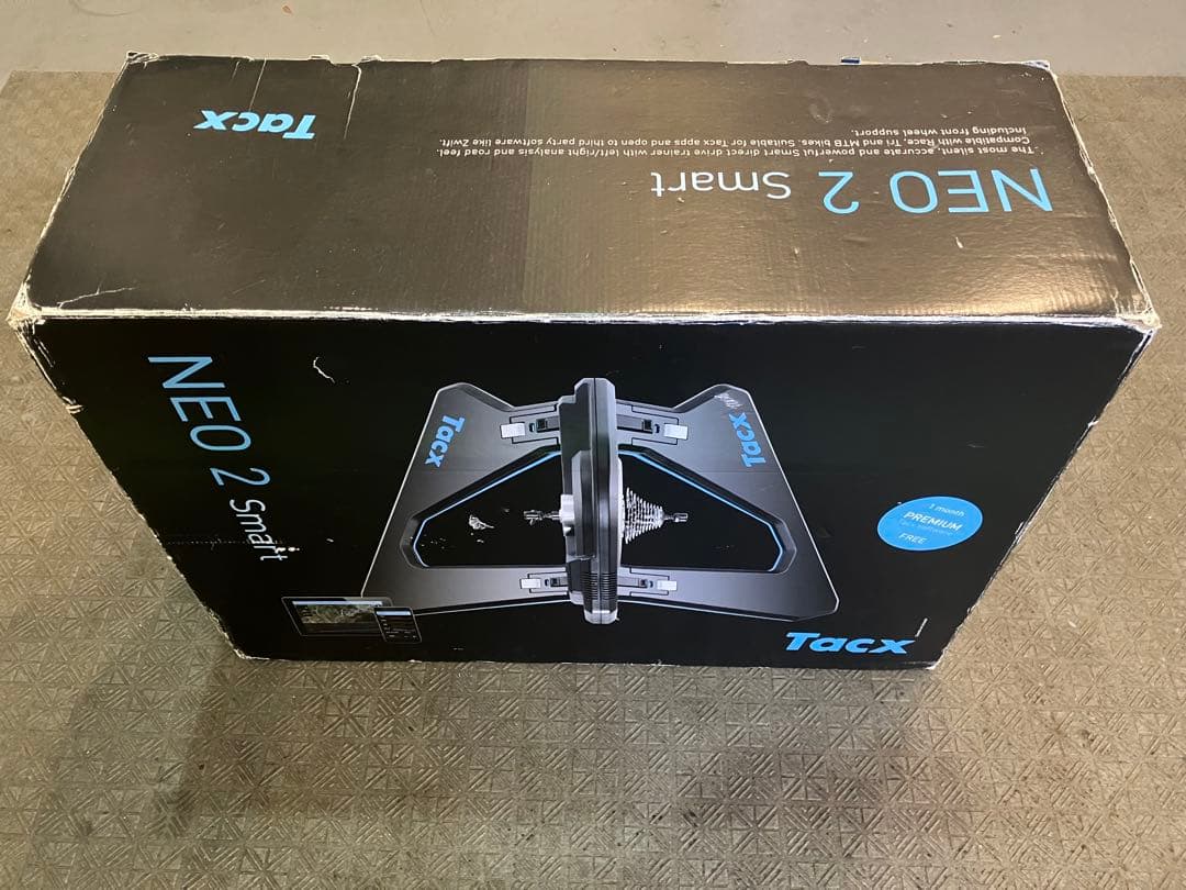 Tacx NEO 2 Smart トレーニングローラー