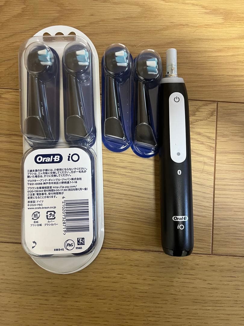ブラウン 電動歯ブラシ オーラルB iO4S iOG41B60BK 替え6本