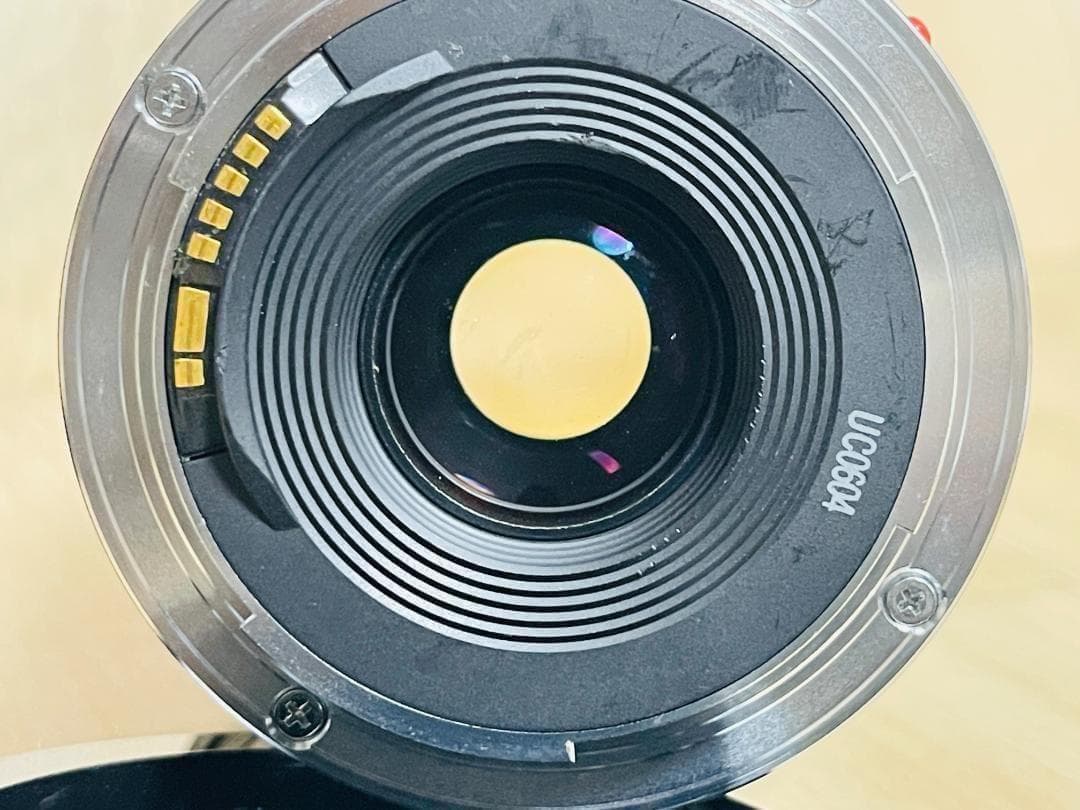 フルサイズ一眼❗Canon EOS 6D本体、EF35-105レンズ　付属品多数