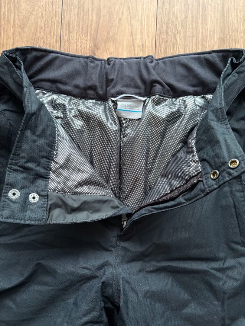 Columbia コロンビア スノーボードウェア上下セット（L/M）黒