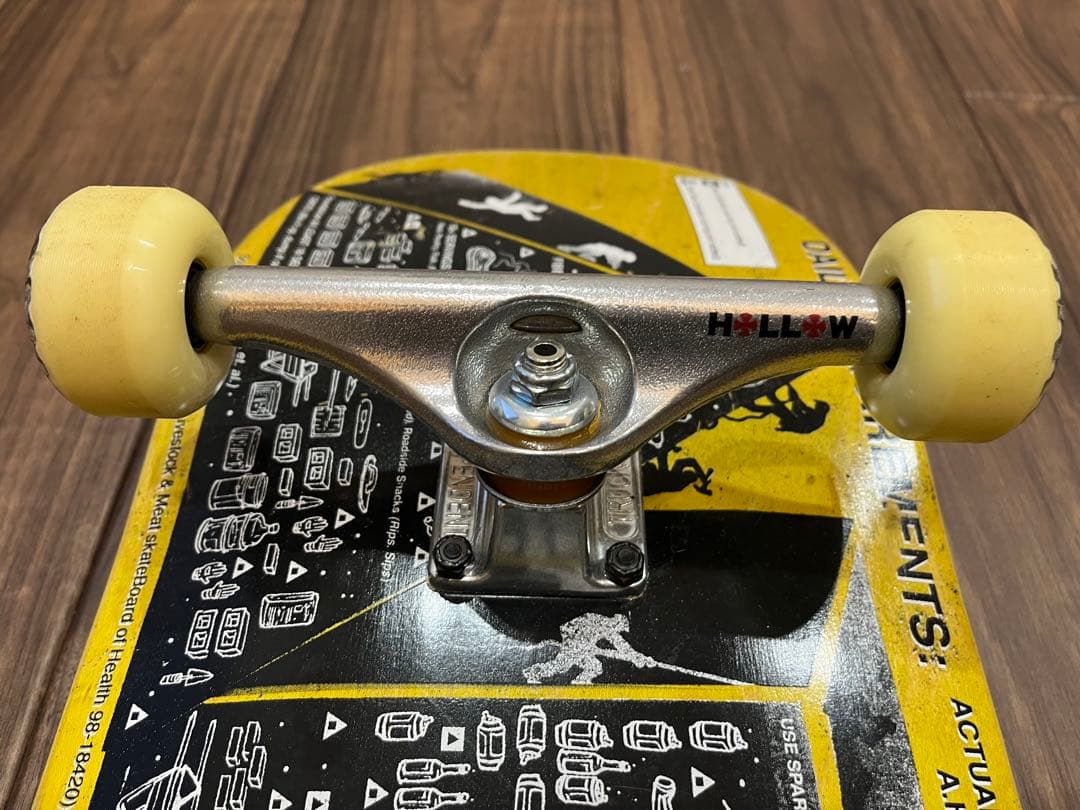 ANTI HERO コンプリートデッキ　スケートボード 8.75インチ