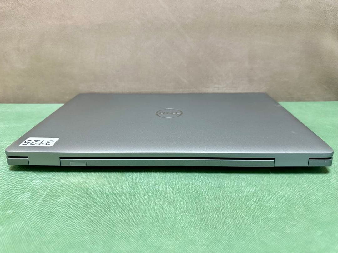 Windowsノート本体 DELL Latitude 5520 i5-1145G7 8 256 |3125