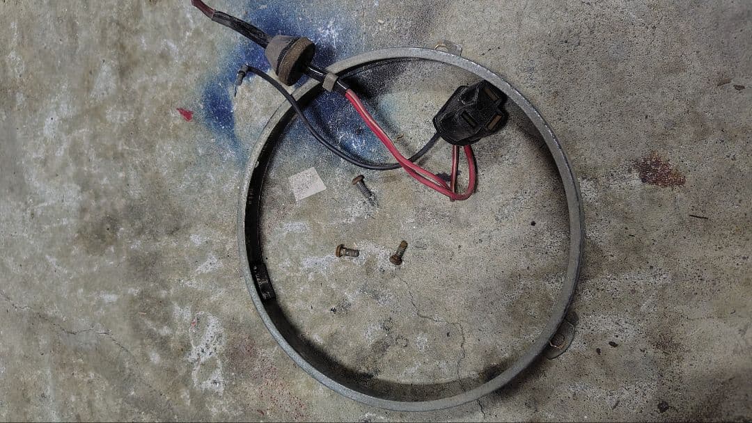 古いマーシャルランプ