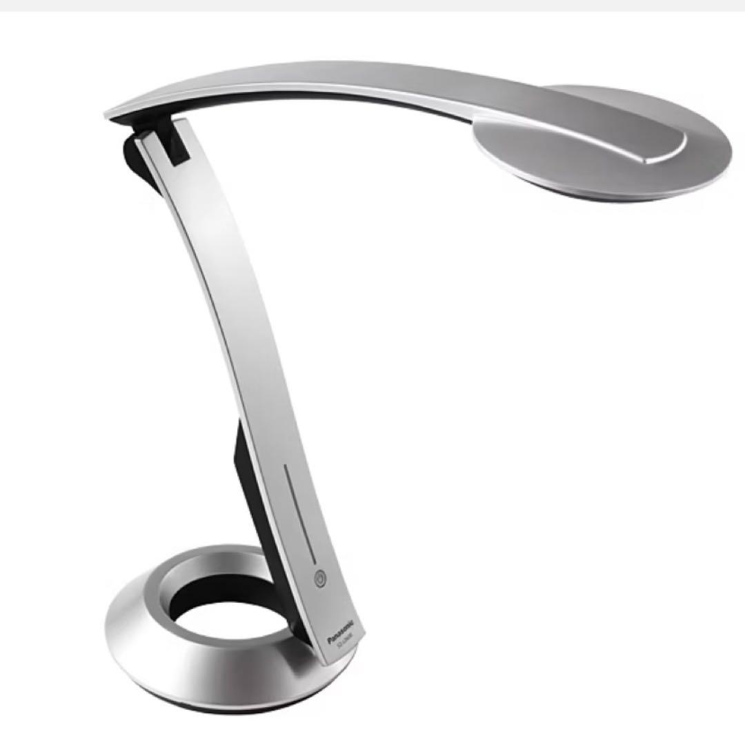 新品 パナソニック Panasonic LEDデスクライトSQ-LD600-S