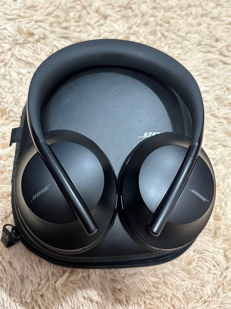 Bose 700 Noise Cancelling Headphones Bl…