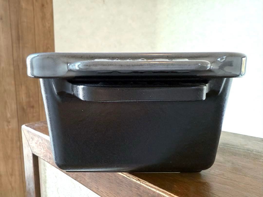 ストウブSTAUB希少廃盤ローフパン/ケーキ＆ブレッドパン新品未使用正規品保証付