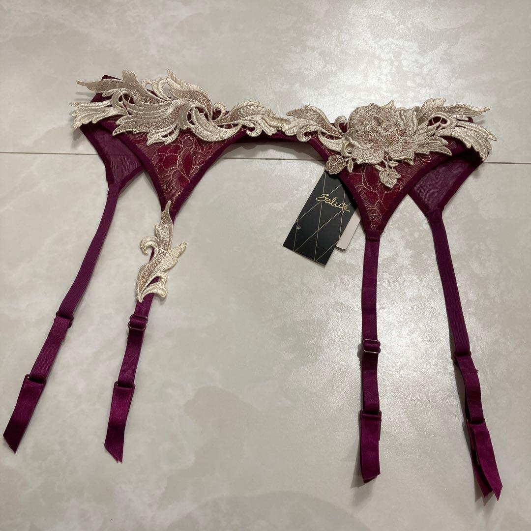 サルート 94G ガーターベルト　M WI