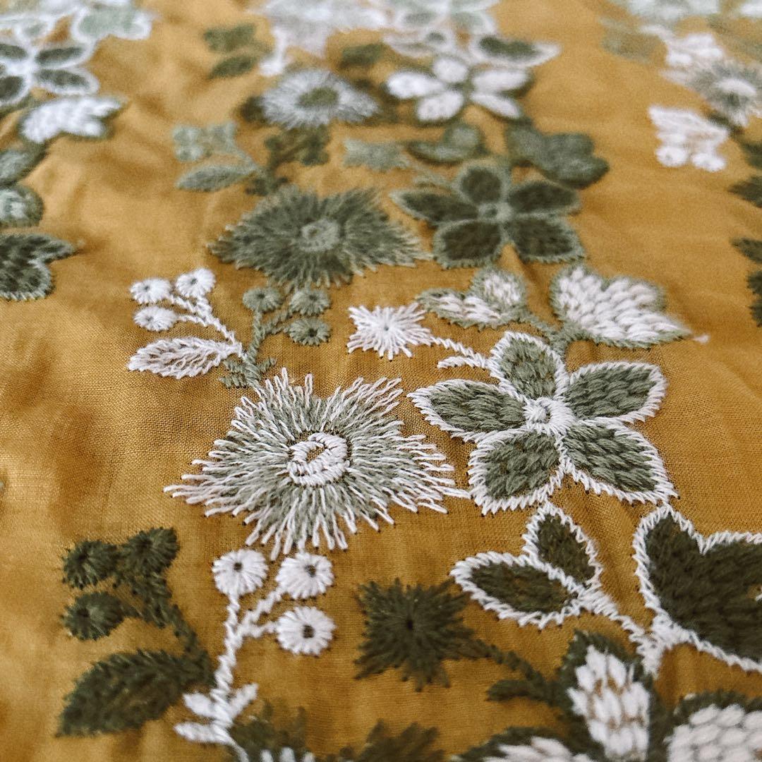 コットンハウスアヤ　花柄刺繍　シャツ　ブラウス　チュニック