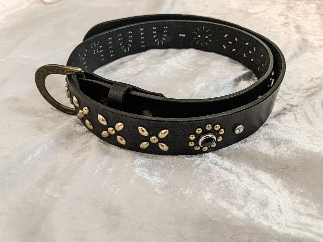定価4万超 VIVIFY West Coast Cross Studs Belt