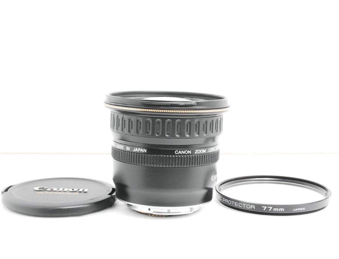 Canon EF 20-35mm1:3.5-4.5♥軽量コンパクト♥超広角レンズ