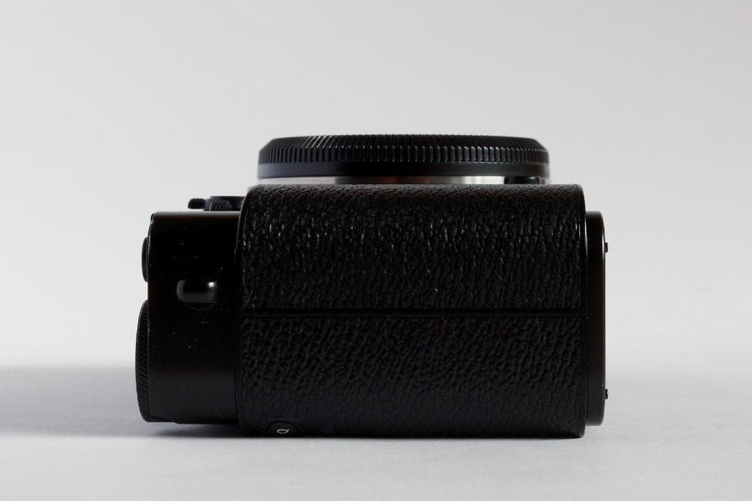 Fujifilm X-E5 ブラック ミラーレスカメラ 本体