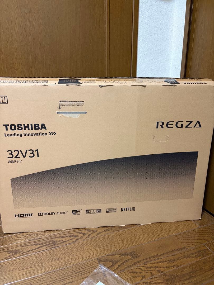 【赤猫ころ】東芝　REGZA レグザ　テレビ　32インチ