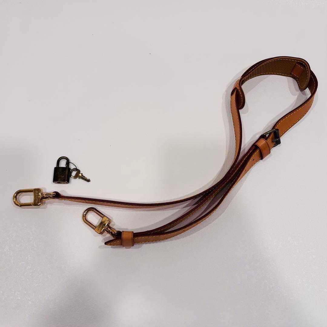 ルイヴィトン キーポル バンドリエール50 モノグラム　ボストン　レトロ