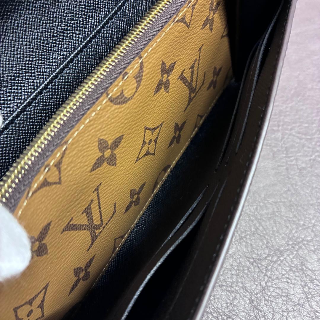 【新品未使用】LOUIS VUITTON ポルトフォイユ・サラ 長財布