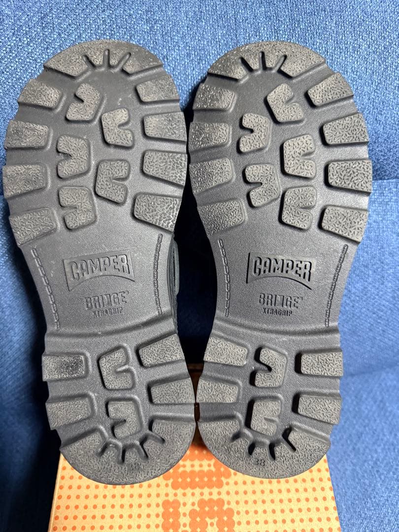 [美品]CAMPER Brutus+ ブルートゥスプラス カジュアルシューズ