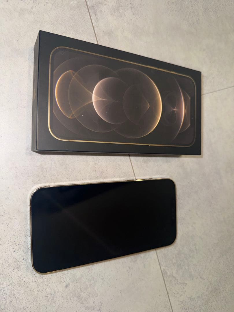 Apple iPhone 12 Pro ゴールド 本体