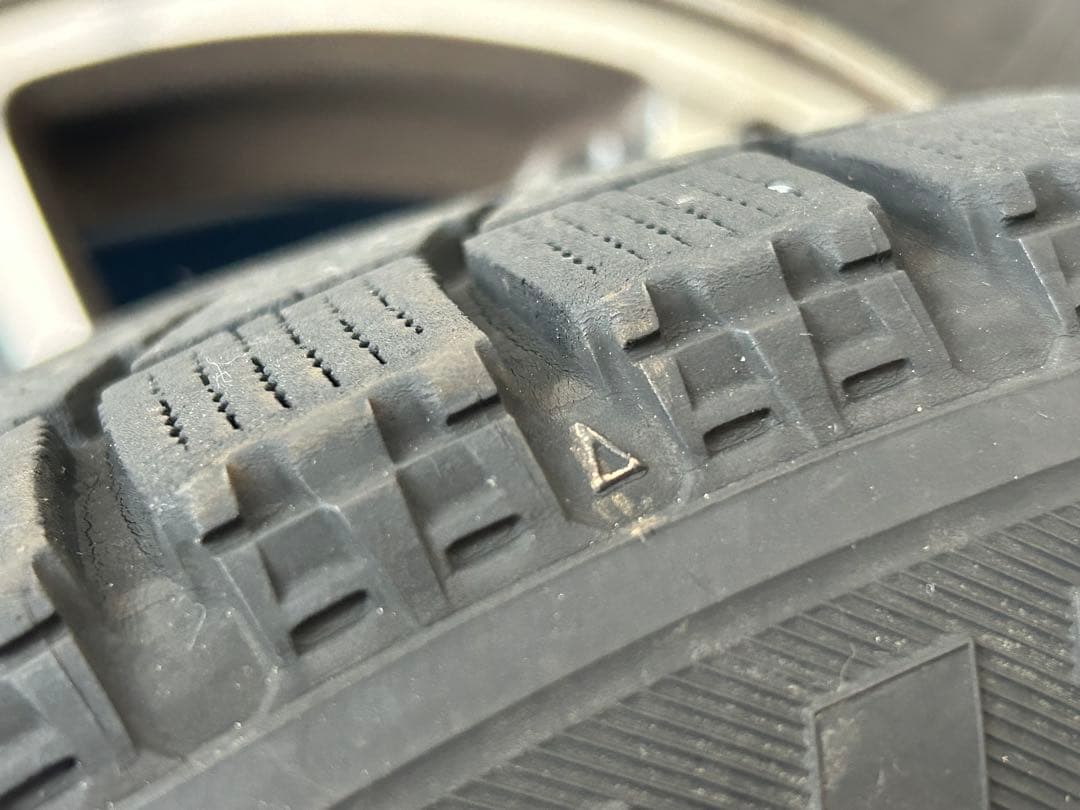 中古ブリジストン165/70R14 2018年製スタッドレスセット