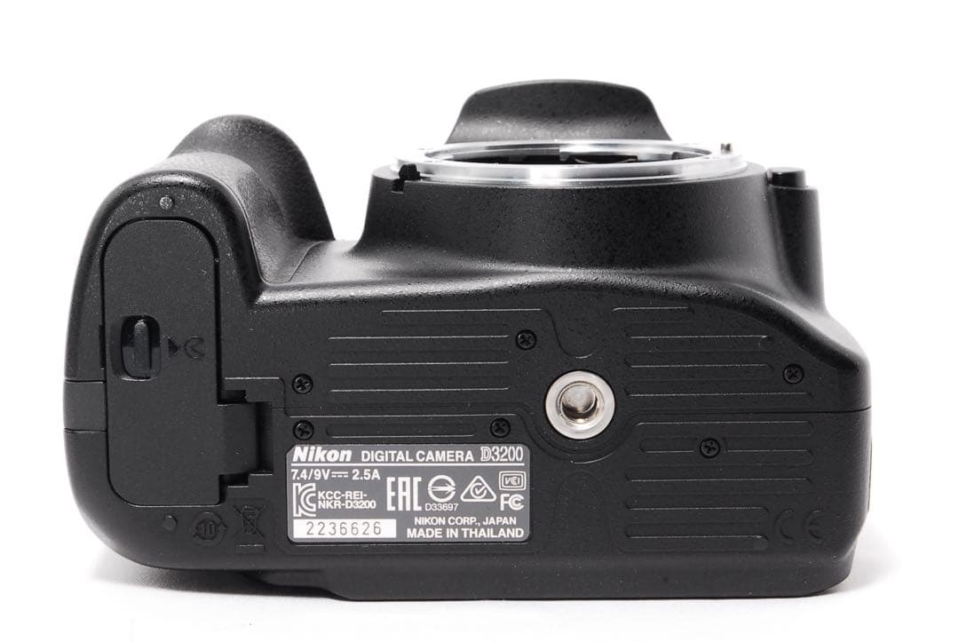 ❤️Nikon D3200❤️スマホ転送❤️一眼レフカメラ❤️望遠レンズキット❤️美品❤️