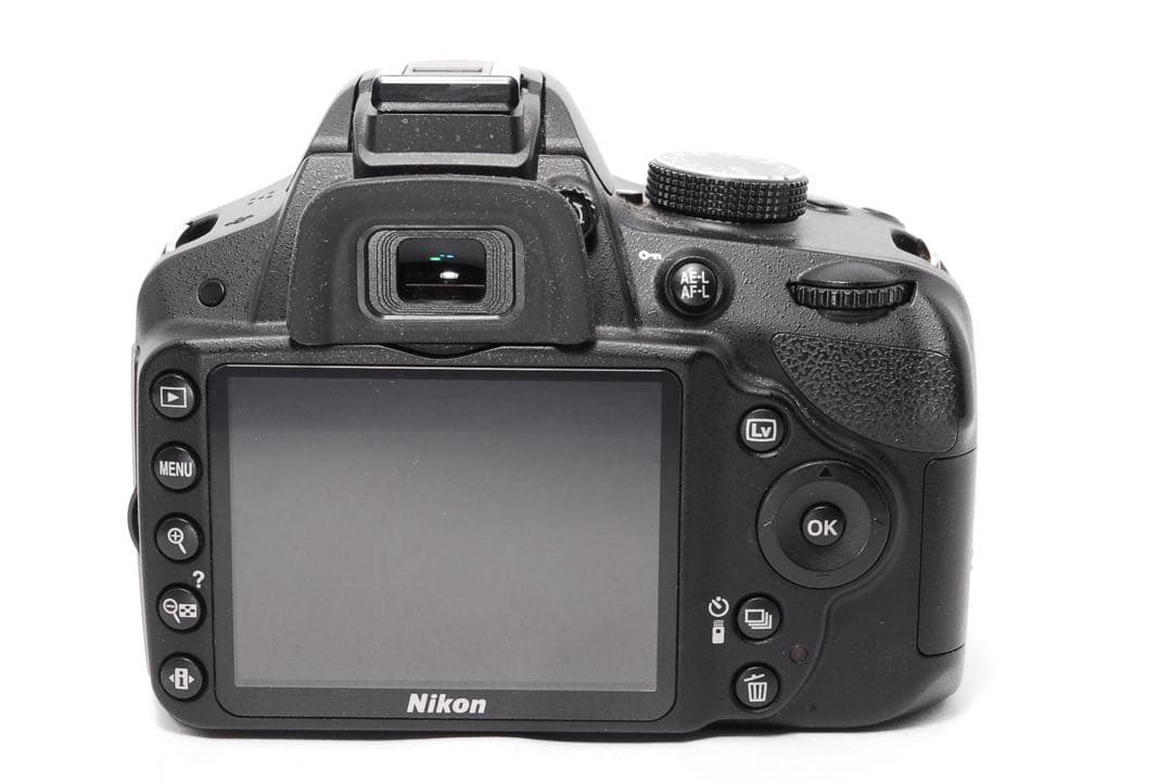 ❤️Nikon D3200❤️スマホ転送❤️一眼レフカメラ❤️望遠レンズキット❤️美品❤️