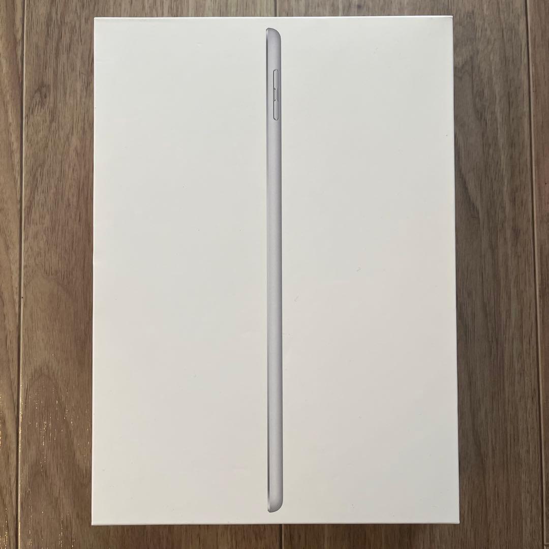 iPad (第6世代) 32GB Wi-Fi シルバー