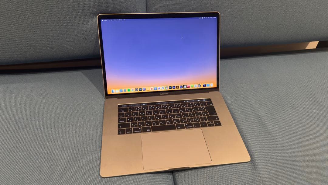 T*g様 A1706 15 inch 16GB/250GB MacBook Pr