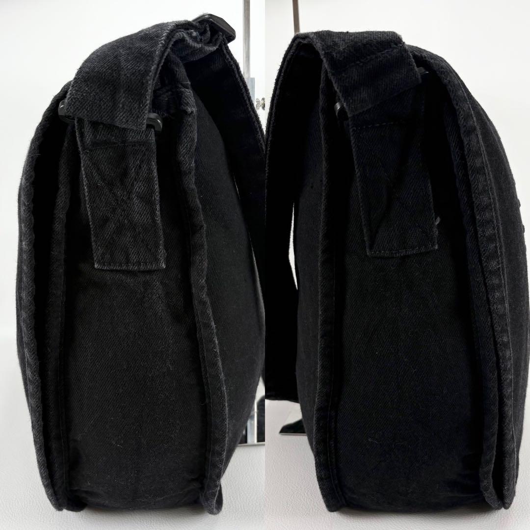 未使用に近い⭐️ハンティングワールド メッセンジャーバッグ ブランドロゴ デニム