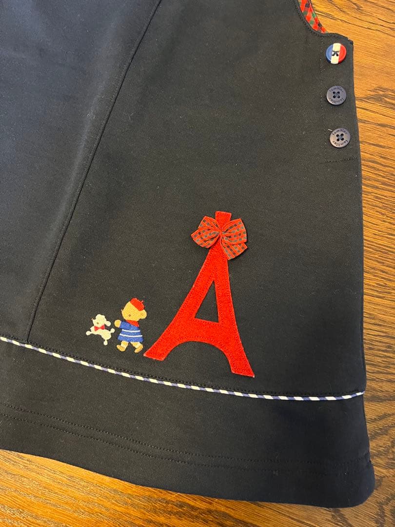 ファミリア　美品　パリ　エッフェル塔　完売　ジャンパースカート　リボン