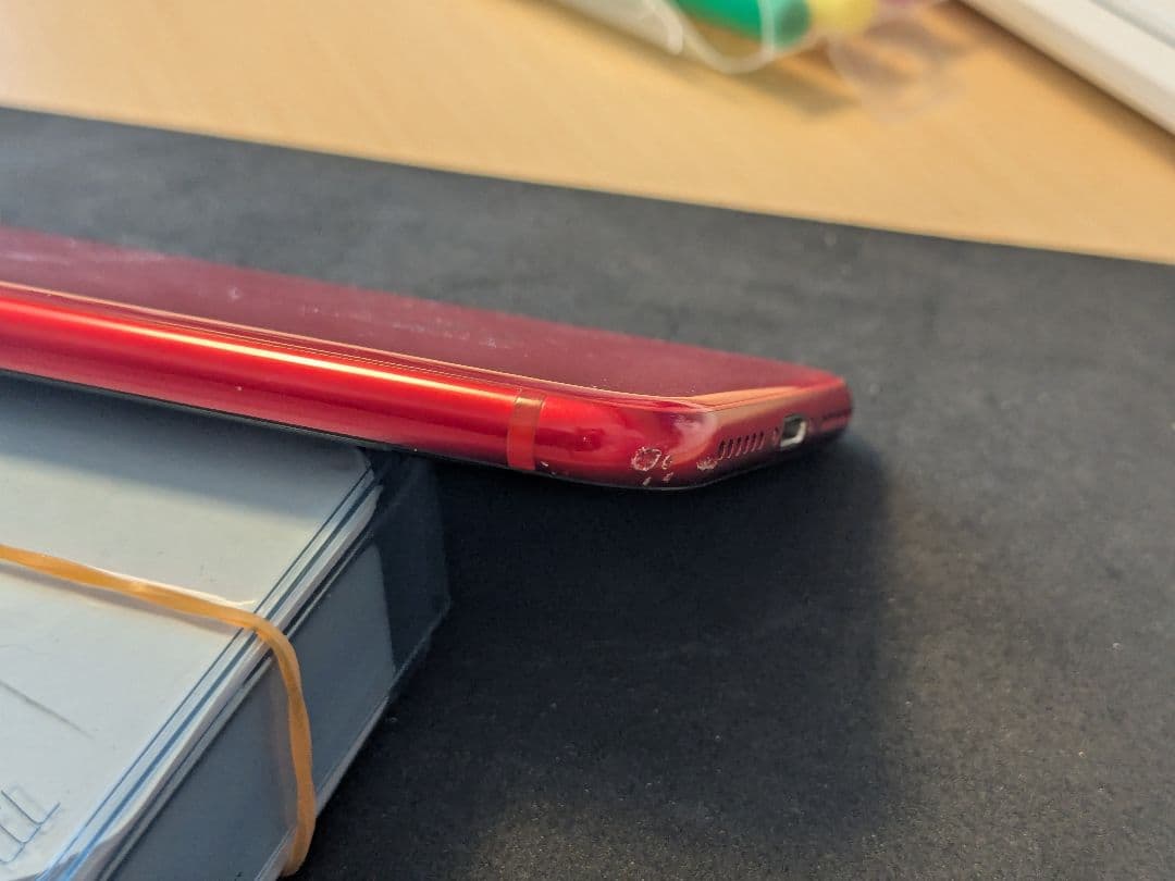 Apple iPhone 8 レッド 4.7インチ 64GB