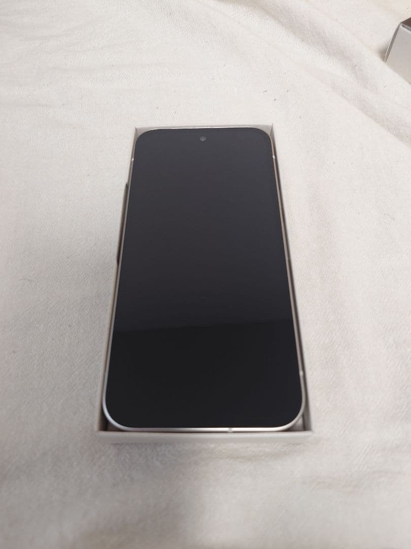 Google Pixel 9a 128GB 白 ガラスシール付き