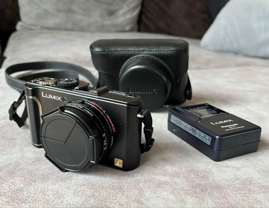 Panasonic LUMIX DMC-LX3 ライカレンズ 本革ケース付