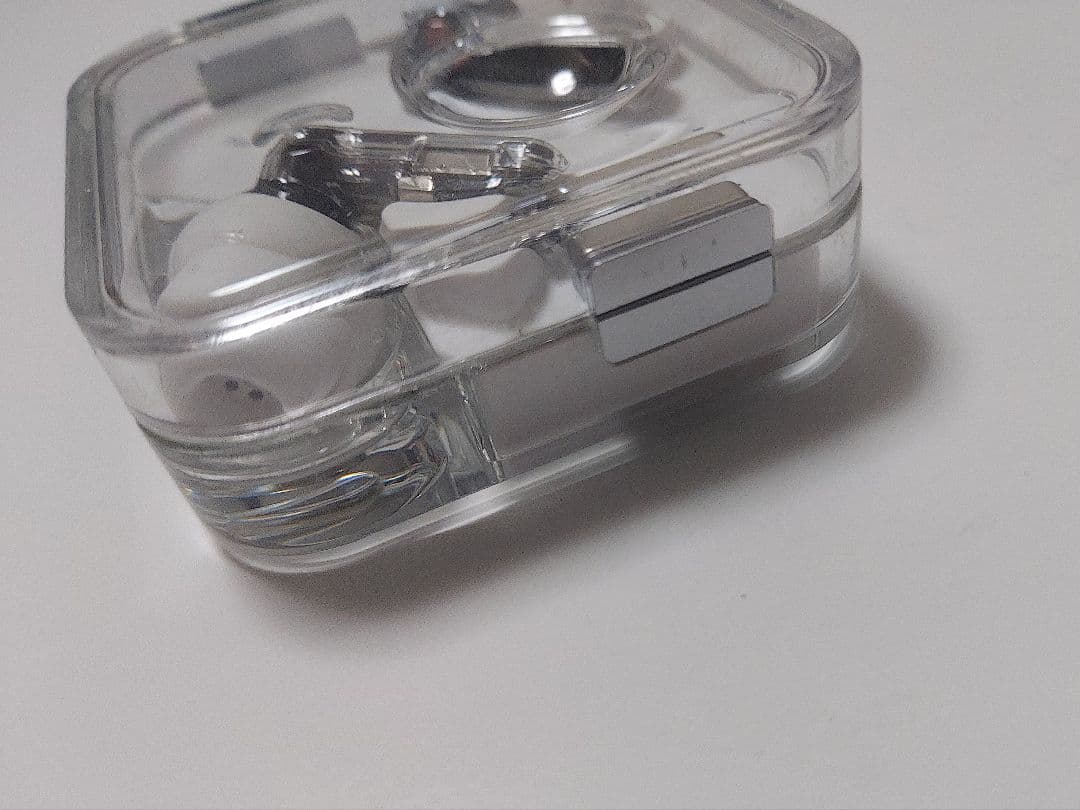 Nothing ear 現行品•第三世代 ハードケース付き