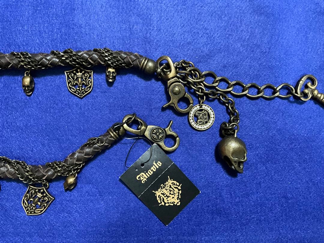 Diavlo ディアブロ　ベルトとチェーン？新品保管品