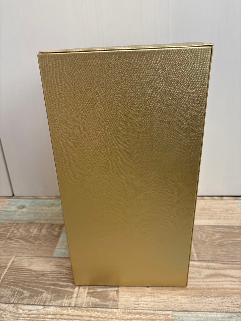 美品　ジュエリーボックス　10段　ゴールド　金アクセサリー　指輪　時計　腕時計