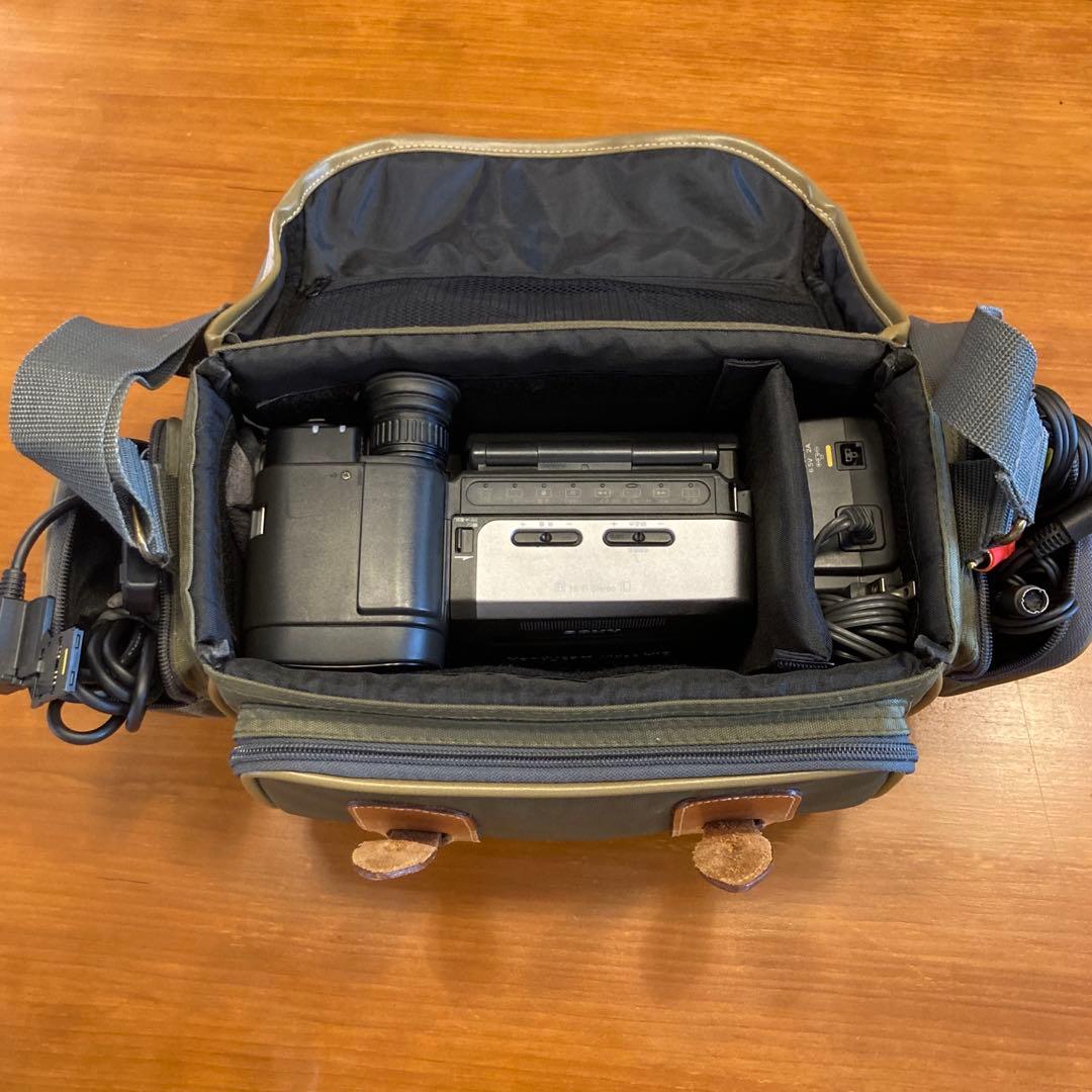 【8ミリビデオテープ再生可】SONY ビデオカメラ CCD-RV100