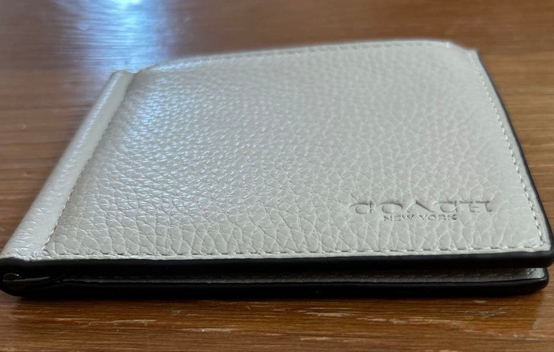 コーチ COACH マネークリップ（ホワイト）