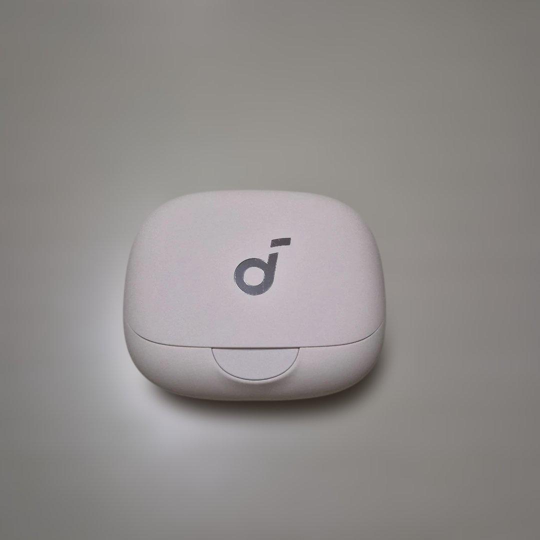 イヤホン soundcore AeroFitPro