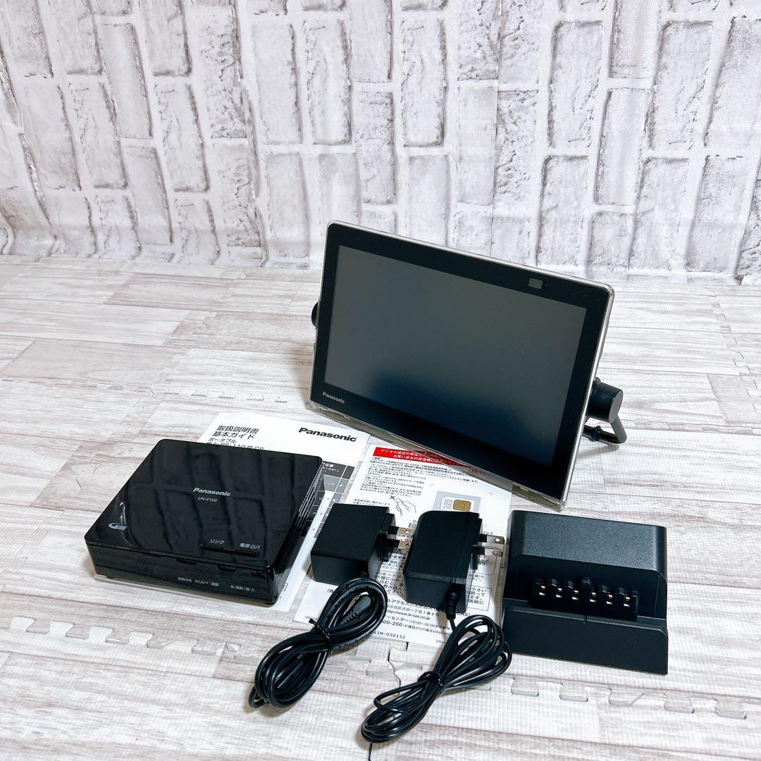 【美品】パナソニック 10V型 ポータブル 液晶テレビ UN-10CN10-K