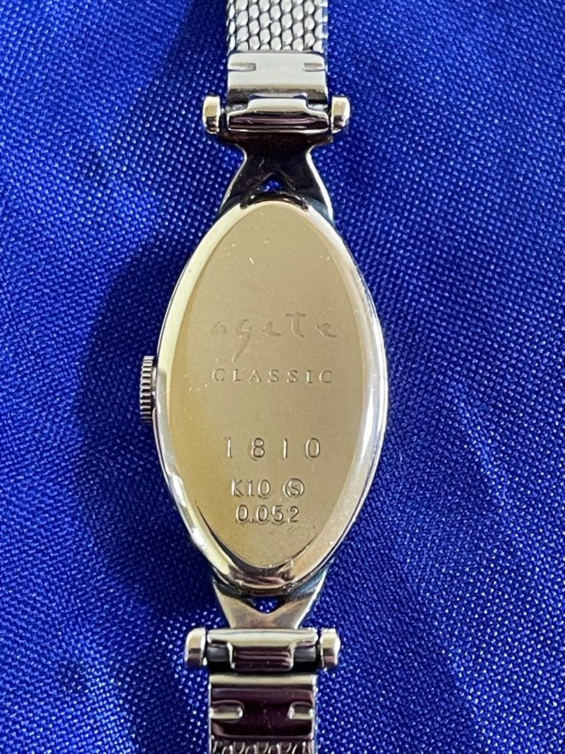 agete アガット　オーバルフェイス　ジュエリーウォッチ　ダイヤ　シェル