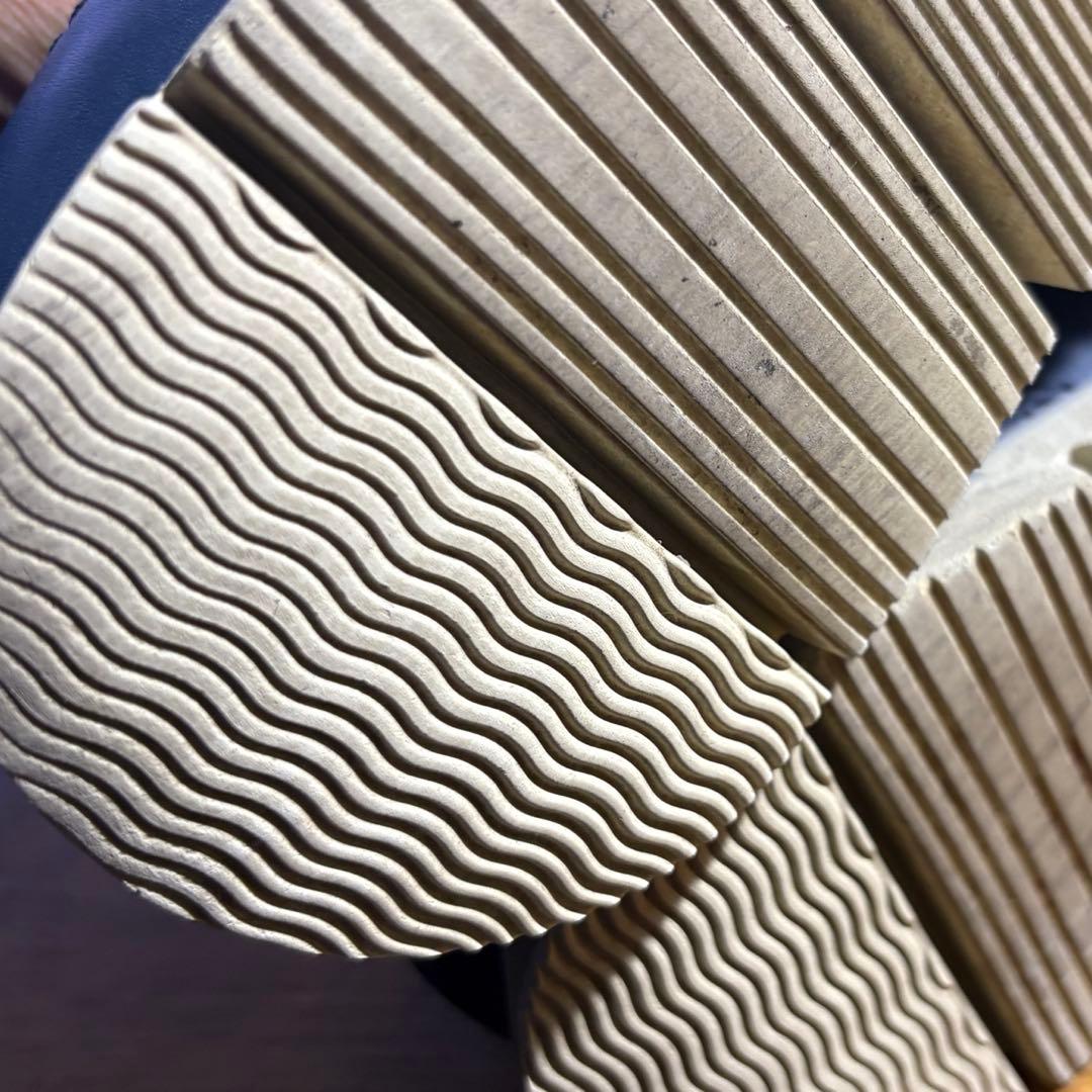 Santoni サントーニ　上質レザースニーカー