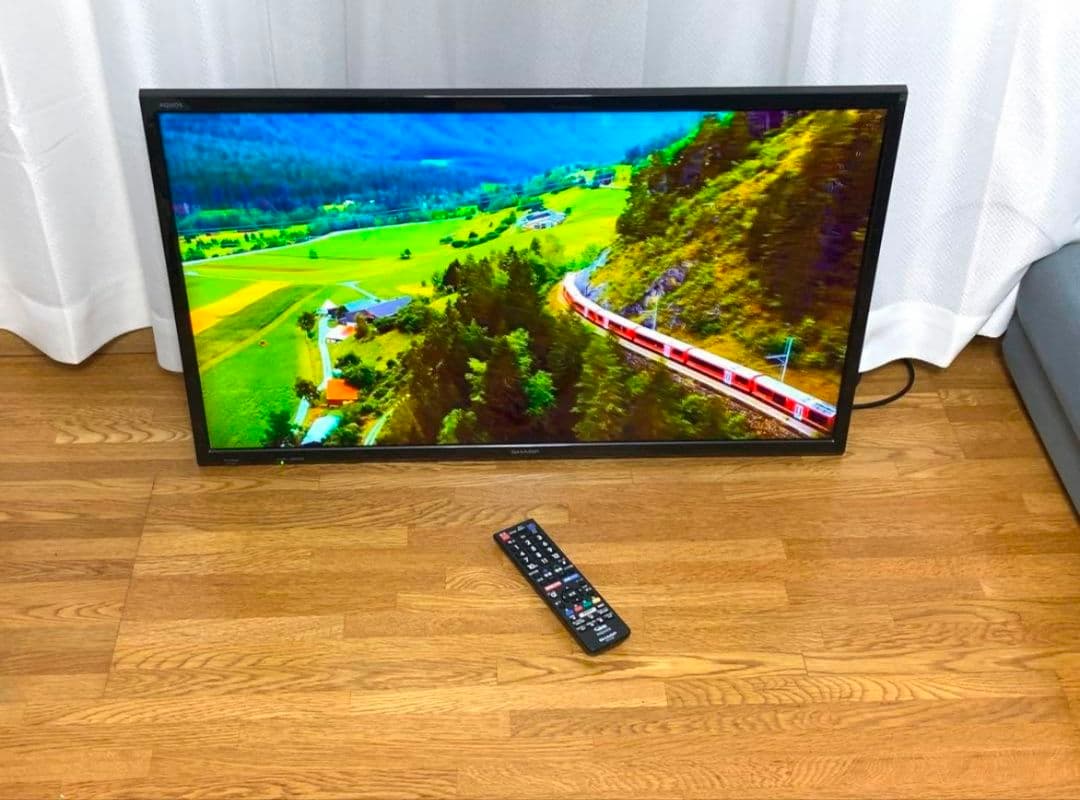 SHARP シャープAQUOS 液晶テレビ 32型 19年製