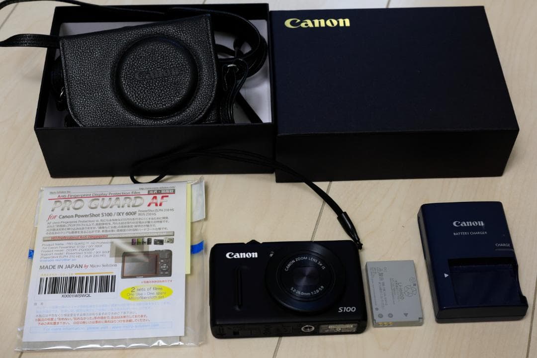 Canon PowerShot S100 コンパクトデジカメ（ストラップ付き）