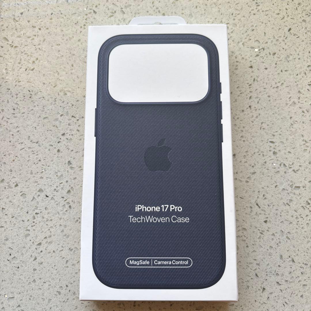 【純正/新品】iPhone17 Pro TechWoven Case Blue
