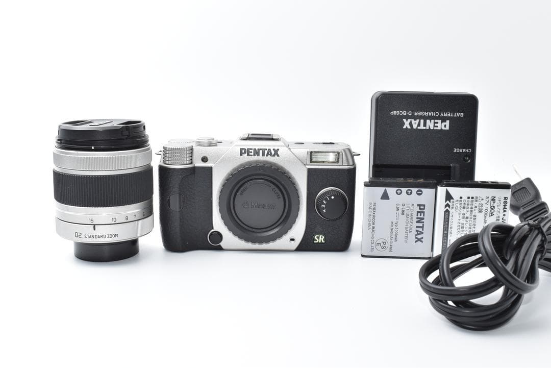 【バッテリーx2付き】ペンタックス PENTAX Q7 シルバー レンズキット