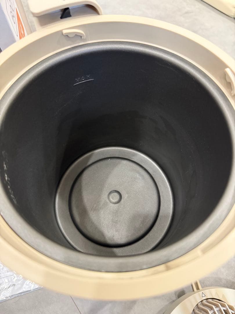 【超美品】スチーム式加湿器 mistlane 600s ベージュ