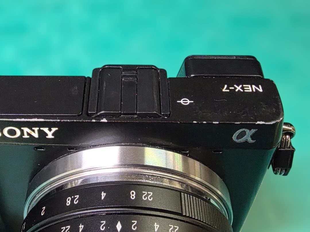 SONY NEX-7 + NEEWER 35mm F1.7 レンズ